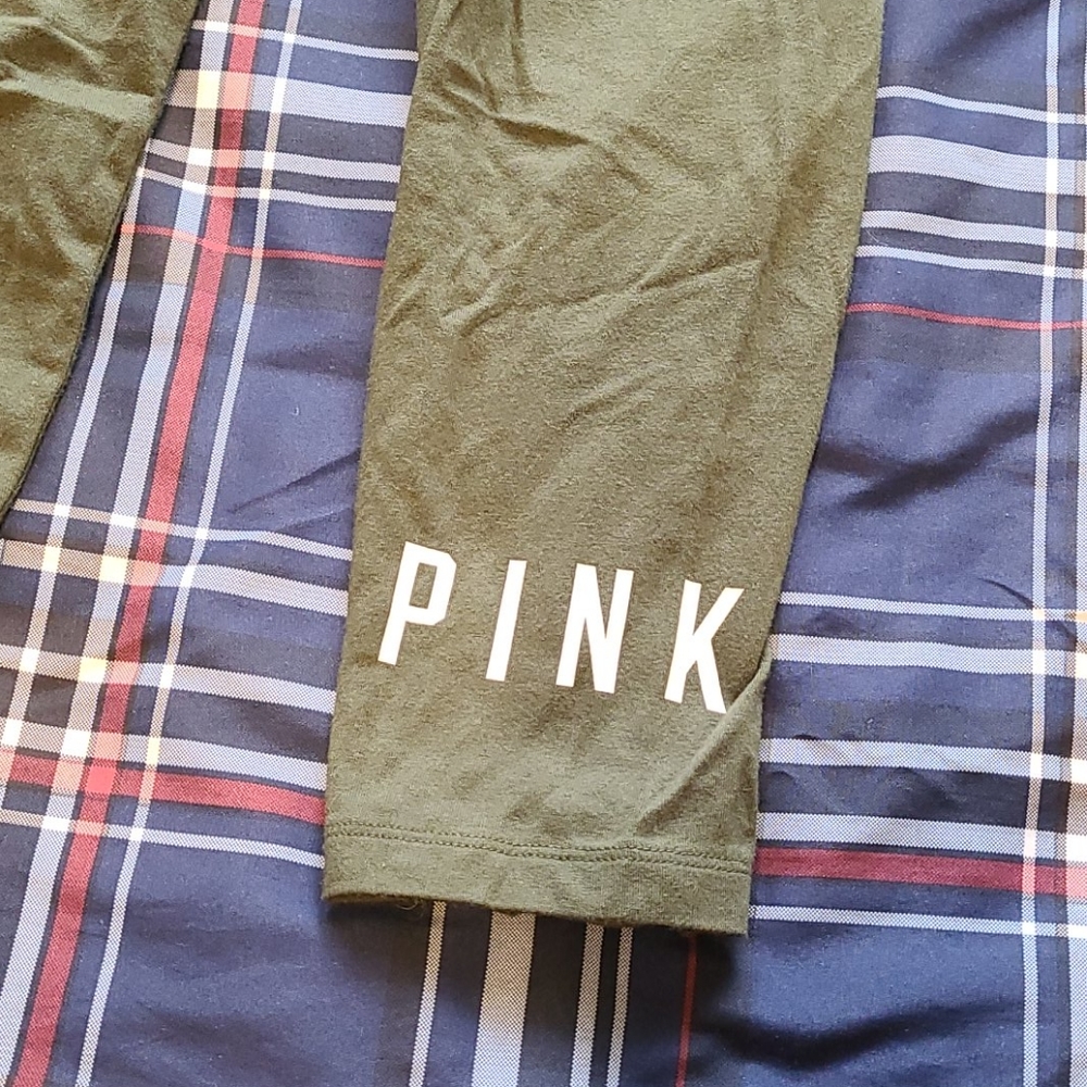 Pink/VS leggings - Picture 4 of 4